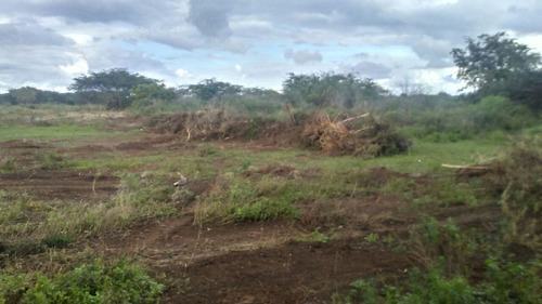 Terreno De Oportunidad Caleta, La Romana