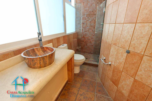 Cad Laureles 1004. De Playa. Terraza Con Vista Al Mar