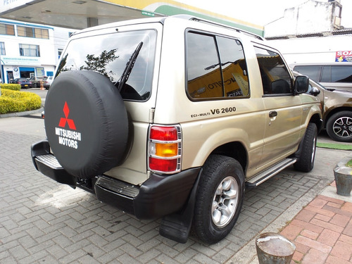 Mitsubishi Montero Hardtop