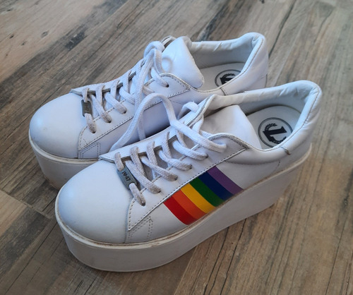 Zapatillas 47 Street Con Plataforma