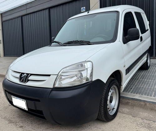Peugeot Partner 1.4 Furgon Confort 5as