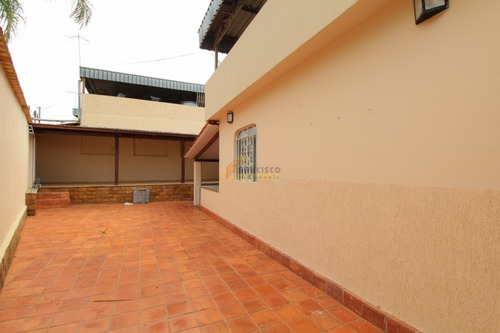 Imagem 16 de 26 de Casa À Venda, 3 Quartos, 2 Vagas, Belvedere - Divinópolis/mg - 33075