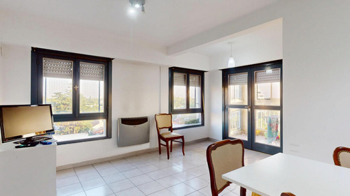 65 Entre 28 Y 29 La Plata - Departamento De Dos Dormitorios Con Cochera En Venta