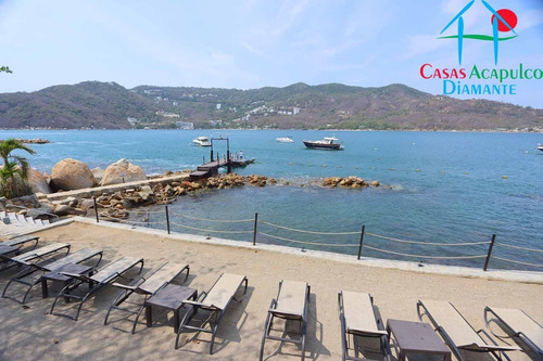Imagen 25 de 30 de Cad Vista Real Portonovo N 23. Terraza Frontal Con Vista A La Bahía De Puerto Marqués