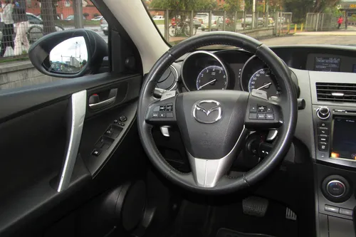 Mazda 3 2.0 All New