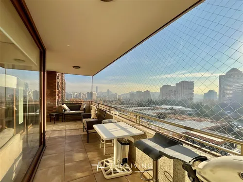 Departamento En Arriendo De 3 Dorm. En Las Condes