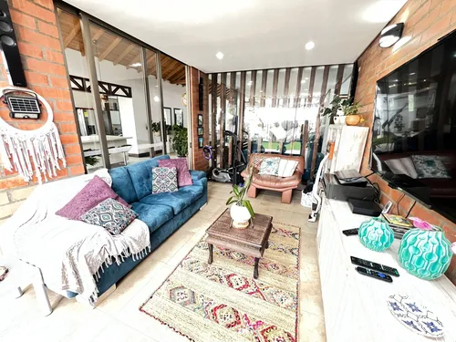 Vendo Casa Campstre En El Retiro Con Excelente Ubicación