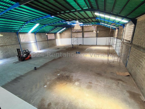 Francisco Rojas Norscia Rentahouse Alquila, Amplio Galpón Comercial, En Zona Industrial De Barquisimeto, 2 4 - 1 3 6 1 5, Para Tu Empresa, Comercial E Industrial, Almacenes Y Demás, Invierte Ya!!!