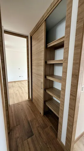 Apartamento En Venta En Loma Del Escobero. Cod V12705