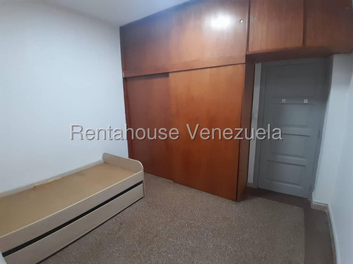 Alquiler De Apartamento En La Candelaria #25-23557