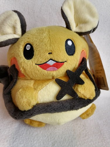 Peluche Original Pikachu Dedenne Pokemon Tomy 17cm.