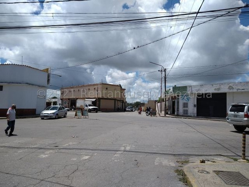 Imagen 1 de 30 de Casa Comercial En Venta Zona Centro Este Barquisimeto, Zona Comercial, Gas Directo Por Tuberias, No Falta Servicio Electrico. Inf. 0424-5620928 Flex 22-11859 Z18