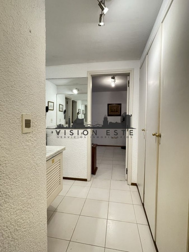 Apartamento En Venta En Manantiales, Primera Linea 3 Dormitorios