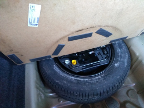 Imagen 20 de 23 de Citroën C-elysée 2019 1.6 Feel Vti 115 Am18