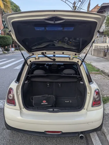 Mini Cooper R56 1.6 Coupe