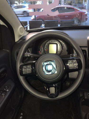 Imagen 12 de 25 de Mobi Like 2023 0km Tomo Usados Ka Uno Gol Trend Palio Fox 3-