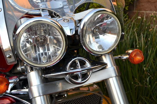 Imagen 5 de 15 de Impresionante Triumph Rocket Iii 2300cc Excelente Manejo