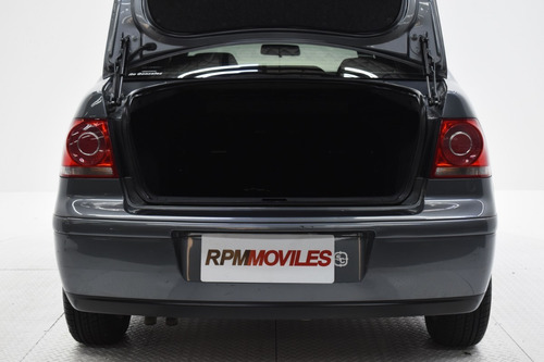 Volkswagen Bora Trendline 2.0 Nafta Manual 2011 Rpm Moviles