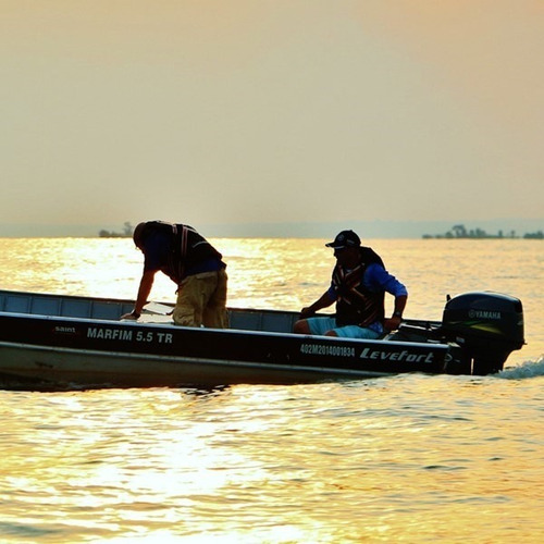 Imagem 4 de 8 de Motor De Popa Yamaha 40hp Amhs 2 Tempos