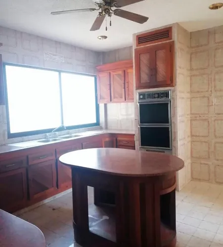 ¡renta! Casa Para Uso Mixto En Campeche
