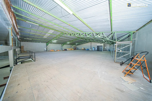 Oficina Industrial En Arriendo En Iquique