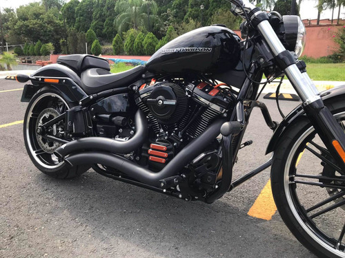 Imagen 8 de 9 de Harley Davidson Breakout