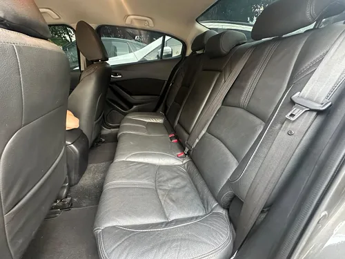 Mazda 3 2.0 Touring At