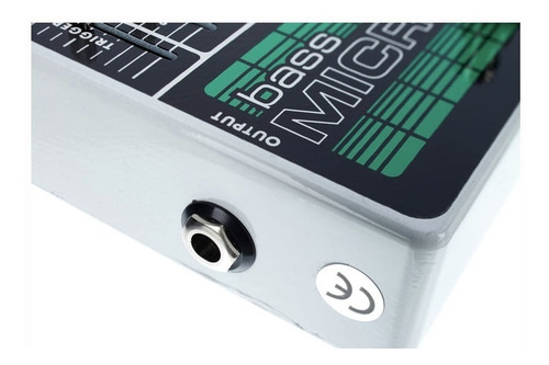 Pedal de efecto Electro-Harmonix Bass Micro Synth blanco