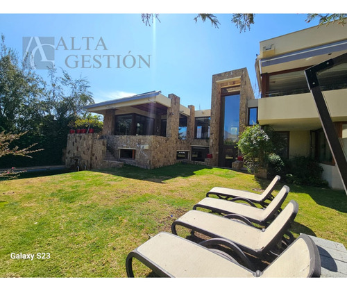 Fantastica Casa En Condominio Con Gran Seguridad.