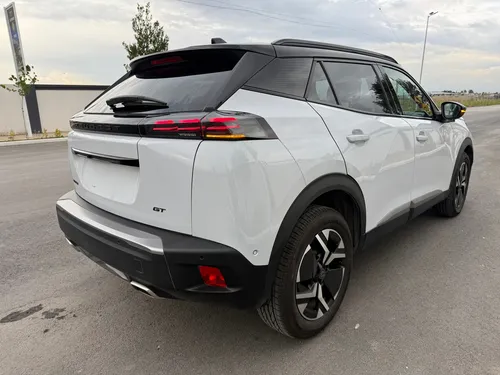 Peugeot 2008 1.2 Turbo, Tela, Aut. Gt 2025