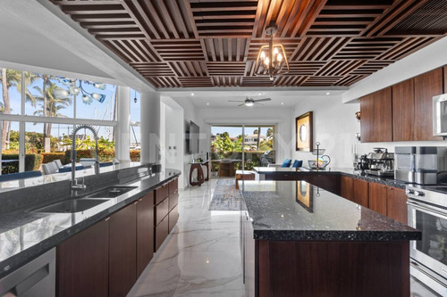 Casa En Venta En Grand Marina Villas, Nuevo Vallarta, Nayarit.
