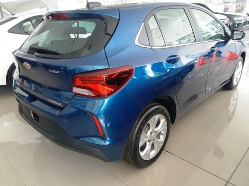 Imagen 7 de 9 de Chevrolet Onix 1.0t Automático Premier