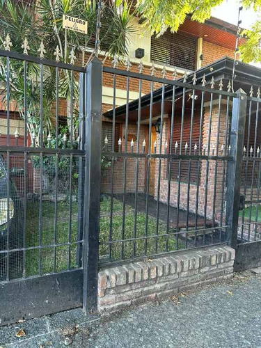 Casa En Venta En Don Bosco Este