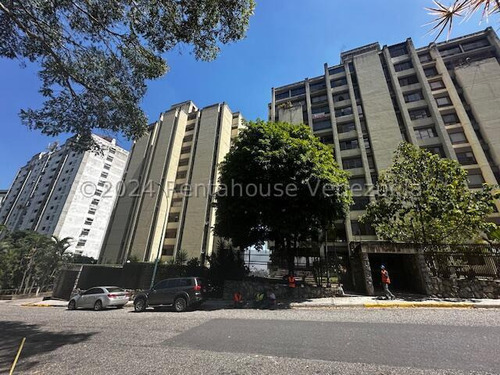 Apartamento Amplio E Iluminado A La Venta En Manzanares #24-18815 Mn Caracas - Baruta