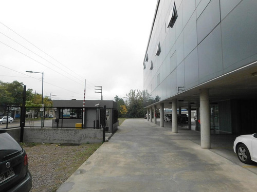 Imagen 2 de 29 de Oficina - Las Lomas-horqueta