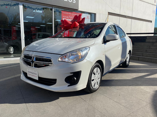 Dodge Attitude 1.2 Se At
