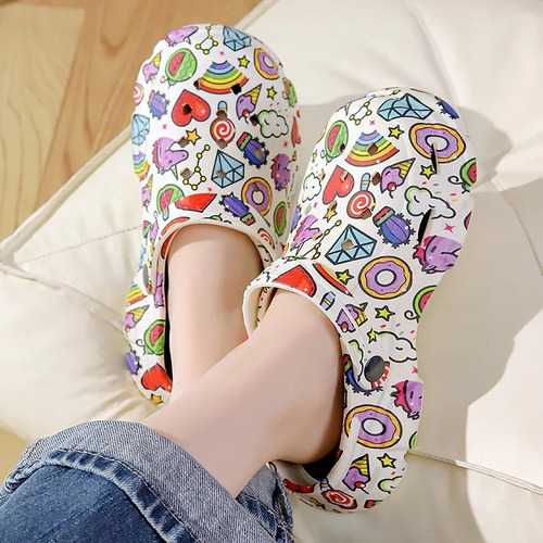 Zapatillas Con Agujero Para Mujer Cartoon Doodle, Estilo Cor