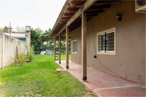 Imagen 4 de 18 de Casa Venta 3 Dormitorios 2 Baños -terreno 10x35.5 Mts- City Bell