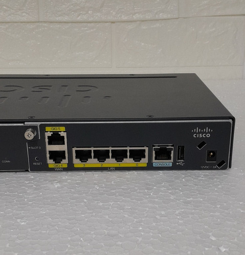 Roteador Cisco 800 - 841 Mod. C841m-4x/k9 C/placa Ser Wim-1t (Usado)
