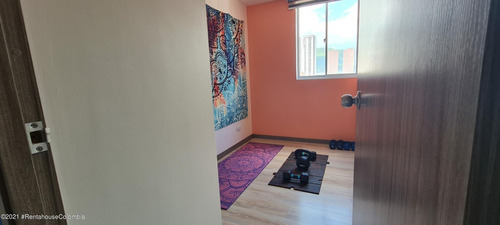 Imagen 10 de 14 de Vendo Apartamento En Calle Larga Mls 22-1237