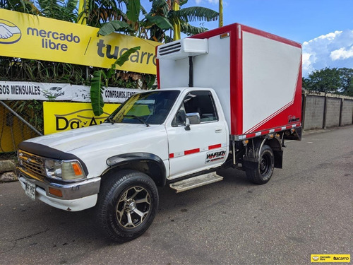 Imagen 1 de 10 de Toyota Hilux Furgon 1994