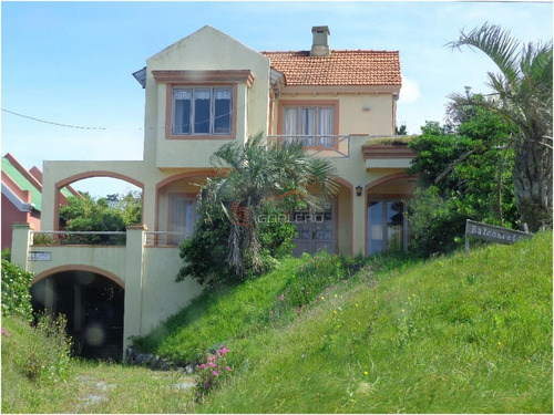 Imagen 1 de 3 de Casa En Venta Y Venta En Manantiales, Punta Del Este