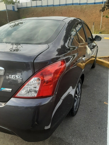 Imagem 4 de 10 de Nissan Versa 2018 1.6 16v Sl Aut. 4p