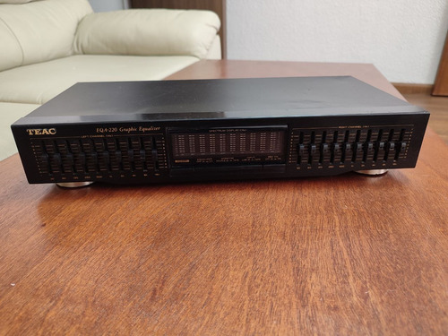 Ecualizador Teac Modelo Eqa-220 Ii