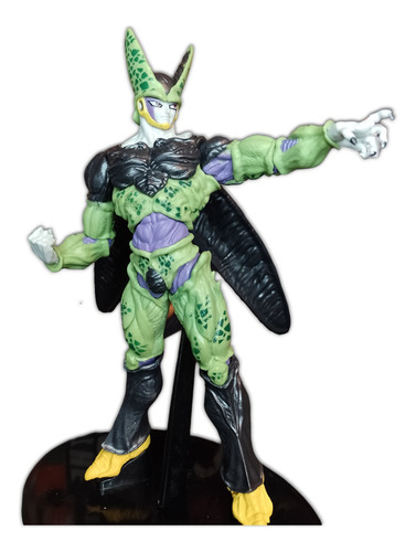 Figura  Dragón Ball Z Cell 22cm