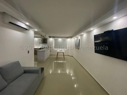 Imagen 10 de 30 de Yannelis García Vende Apartamento En Ciudad Roca, Este De Barquisimeto Laara