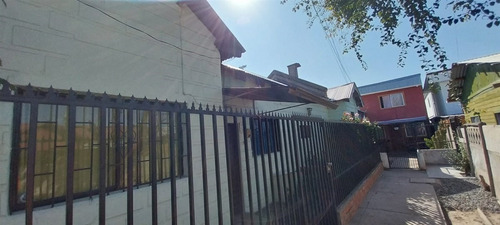 Casa En Venta De 3 Dorm. Población Papelera En Puente Alto