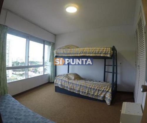 Imagen 5 de 5 de Piso Alto En Roosevelt