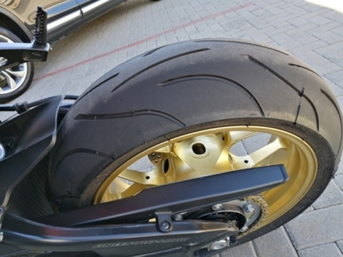 Honda Cbr 1000 Rr Fireblade Única