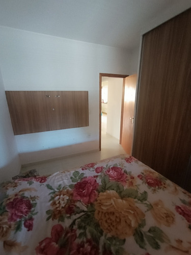 Casa Com 1 Suíte E 1 Quarto.